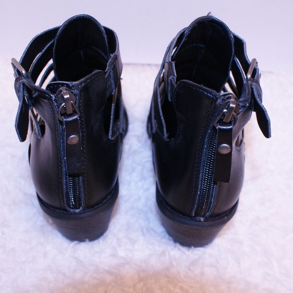 Women's Guess Giya Caged Booties Size 8.5M, Black - Picture 3 of 8